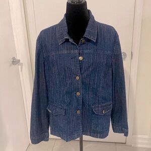 LINDOR PETITEWomen's Stretch long sleeved Blue Denim Button up Jacket Size 16